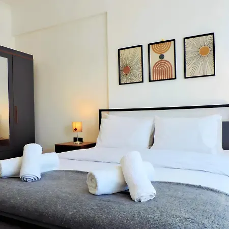 Chic Flat 10 Min To Lara Beach In Apartment *